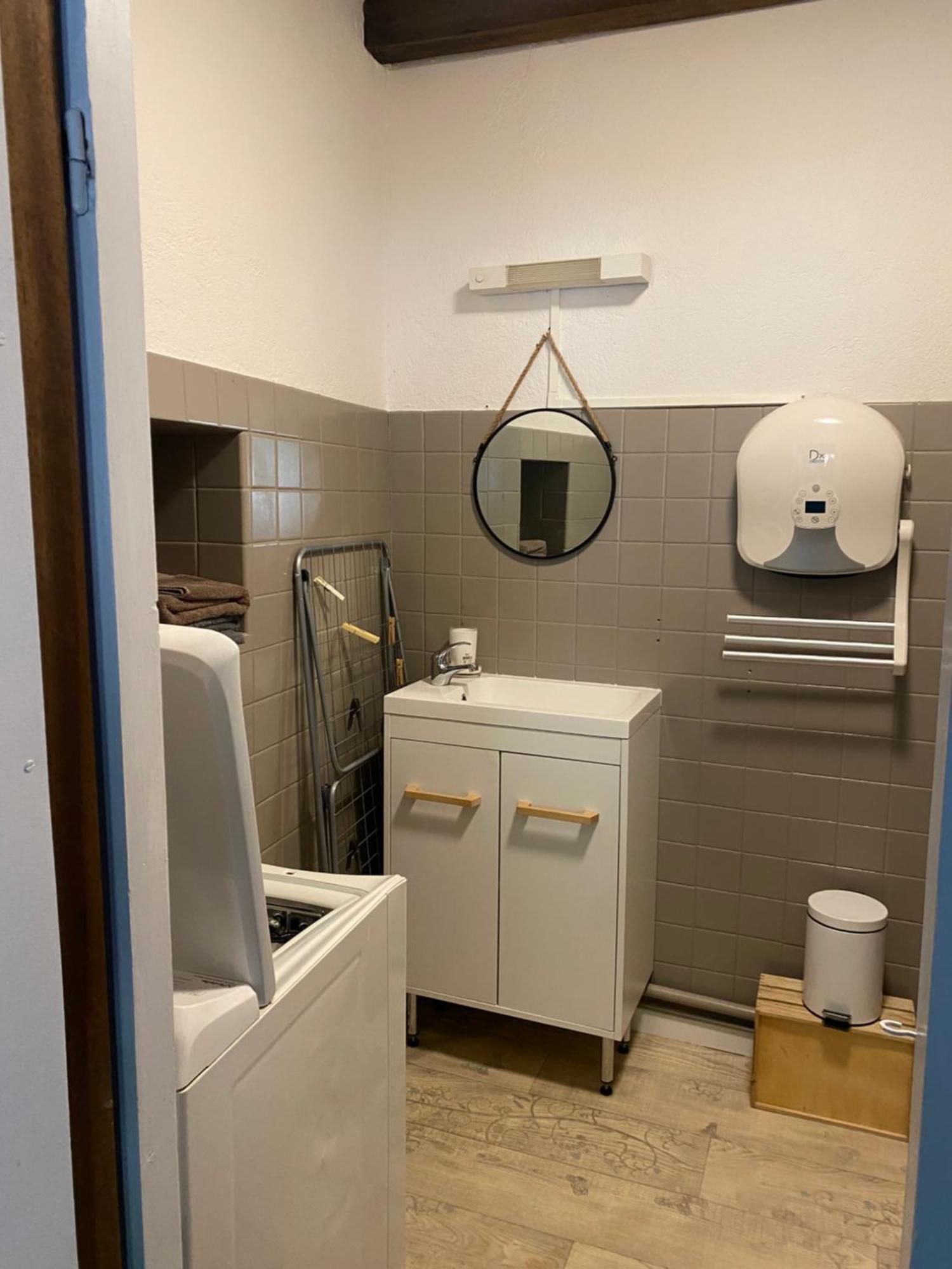 Appartement Atypique Largentiere Luaran gambar